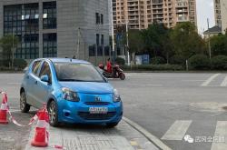 雅迪辟谣：暂时不造四轮电动车！