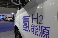 2024年两会聚焦 | 补能、动力电池回收、氢能热度不减，新能源汽车产业痛点仍待解决