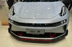 上市丨零百加速2.02秒 最大马力1300匹 纯电猎装超跑极氪001 FR售价76.9万元起