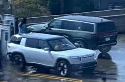 或3月7日全球首秀 RIVIAN R2无伪谍照曝光