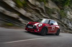 全新MINI Aceman携新家族首秀 开启宝马品牌崭新未来