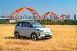 一台伶俐的代步神器 试驾奇瑞无界Pro