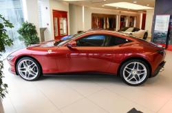 品鉴丨意式浪漫的性能猛兽 法拉利Roma Spider会是你的Dream car？